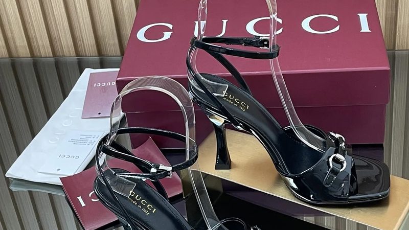 揭秘婴儿服装品牌排行榜：如何选对宝宝的“第二层皮肤