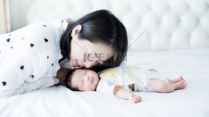 产后发汗与汗蒸：两种恢复方式的区别与选择